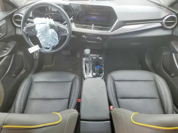 KL77LKEPXSC328838 2025 CHEVROLET TRAX - Image 8