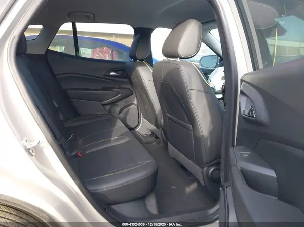 KL77LKEPXTC007724 2026 CHEVROLET TRAX - Image 8