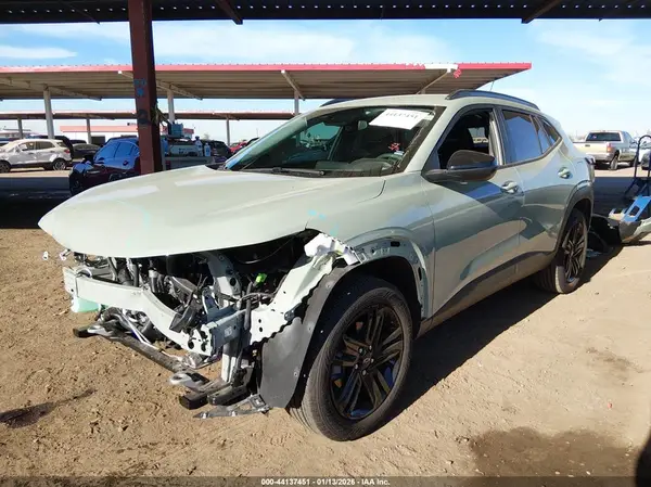 KL77LKEPXTC019047 2026 CHEVROLET TRAX - Image 2