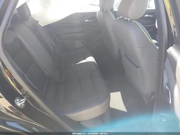 KL77LKEPXTC026371 2026 CHEVROLET TRAX - Image 8