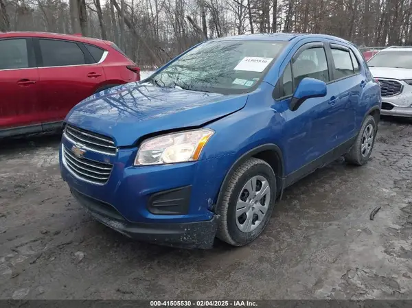 KL7CJKSB0GB542666 2016 CHEVROLET TRAX - Image 2