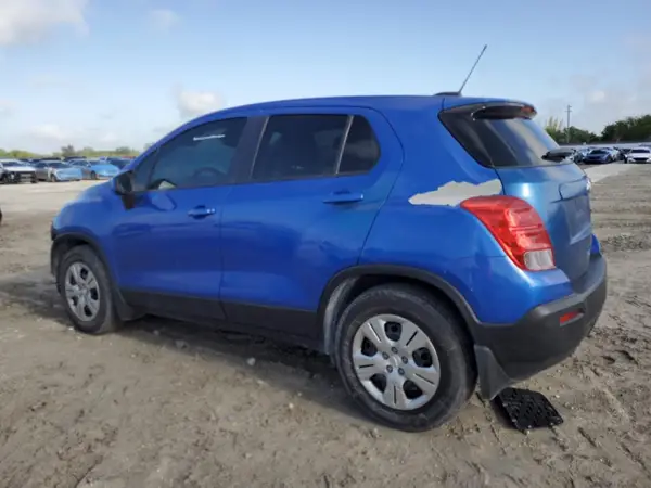 KL7CJKSB0GB570922 2016 CHEVROLET TRAX - Image 2
