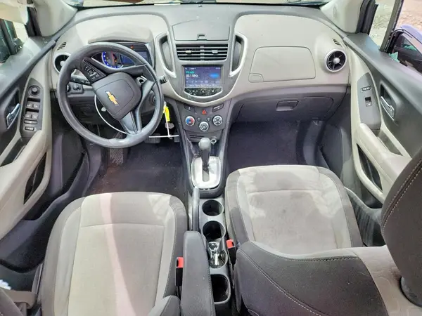 KL7CJKSB0GB598011 2016 CHEVROLET TRAX - Image 8