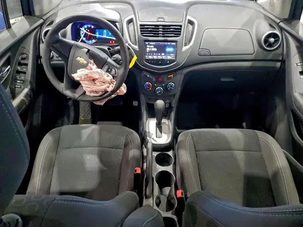KL7CJKSB0GB665951 2016 CHEVROLET TRAX - Image 8