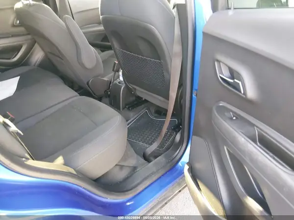KL7CJKSB0GB670860 2016 CHEVROLET TRAX - Image 8