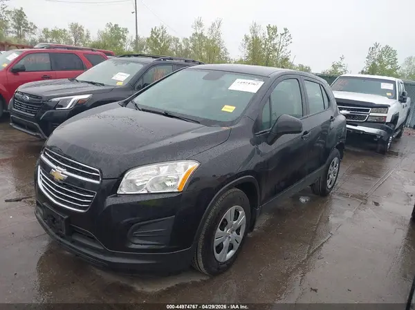 KL7CJKSB0GB682653 2016 CHEVROLET TRAX - Image 2