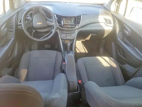 KL7CJKSB0HB185457 2017 CHEVROLET TRAX - Image 8