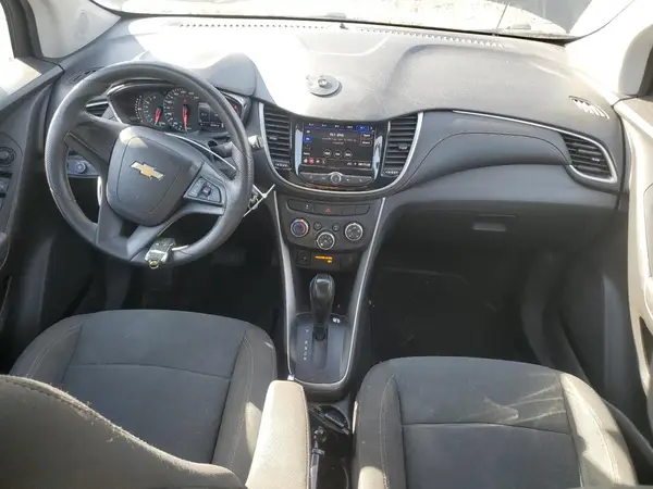 KL7CJKSB0LB051167 2020 CHEVROLET TRAX - Image 8