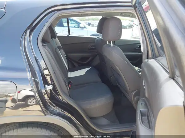 KL7CJKSB0LB073346 2020 CHEVROLET TRAX - Image 8