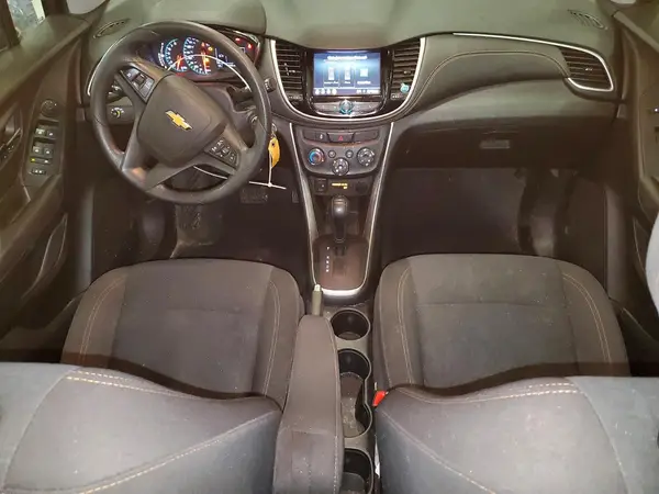 KL7CJKSB0LB086677 2020 CHEVROLET TRAX - Image 8