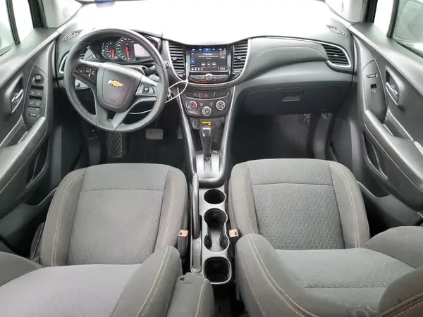 KL7CJKSB0LB331932 2020 CHEVROLET TRAX - Image 8