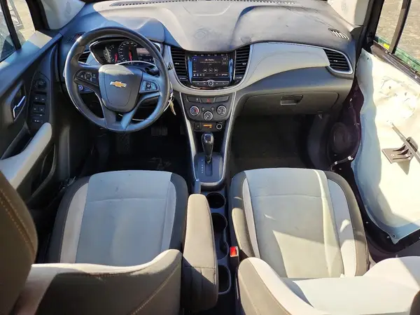 KL7CJKSB0LB334328 2020 CHEVROLET TRAX - Image 8