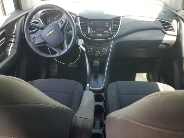 KL7CJKSB0LB340114 2020 CHEVROLET TRAX - Image 8
