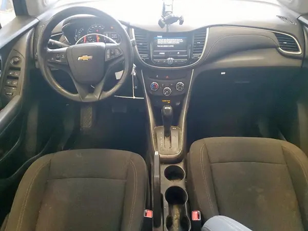 KL7CJKSB0LB347466 2020 CHEVROLET TRAX - Image 8