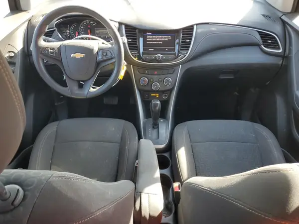 KL7CJKSB0MB313075 2021 CHEVROLET TRAX - Image 8