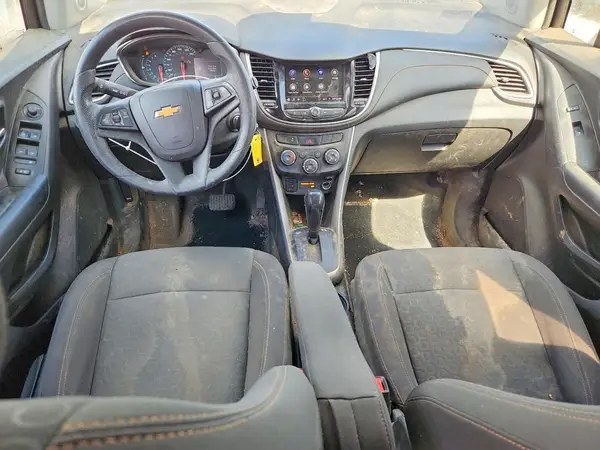 KL7CJKSB0MB314467 2021 CHEVROLET TRAX - Image 8