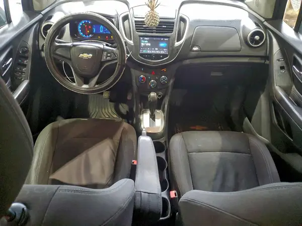 KL7CJKSB1GB631629 2016 CHEVROLET TRAX - Image 8