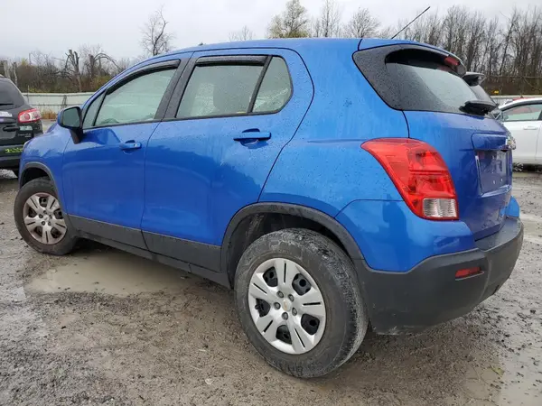 KL7CJKSB1GB663142 2016 CHEVROLET TRAX - Image 2