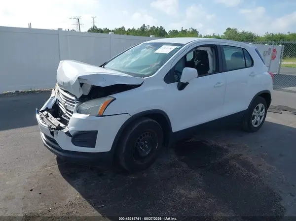 KL7CJKSB1GB663710 2016 CHEVROLET TRAX - Image 2
