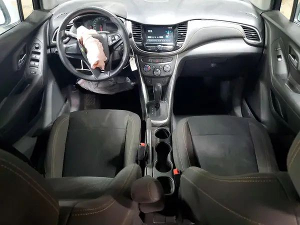 KL7CJKSB1HB186925 2017 CHEVROLET TRAX - Image 8