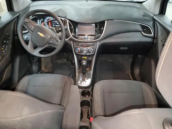KL7CJKSB1HB194460 2017 CHEVROLET TRAX - Image 8