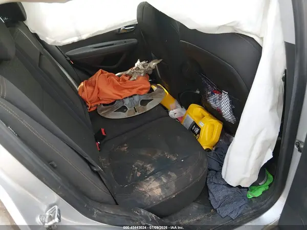 KL7CJKSB1HB216327 2017 CHEVROLET TRAX - Image 8