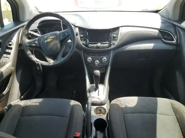 KL7CJKSB1LB023216 2020 CHEVROLET TRAX - Image 8