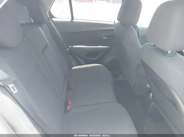 KL7CJKSB1LB040596 2020 CHEVROLET TRAX - Image 8
