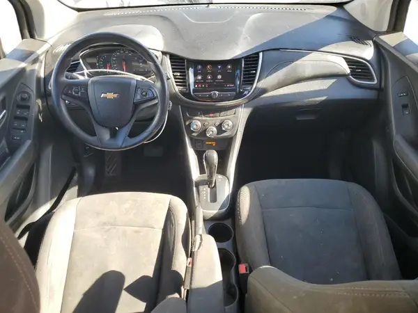 KL7CJKSB1LB051582 2020 CHEVROLET TRAX - Image 8