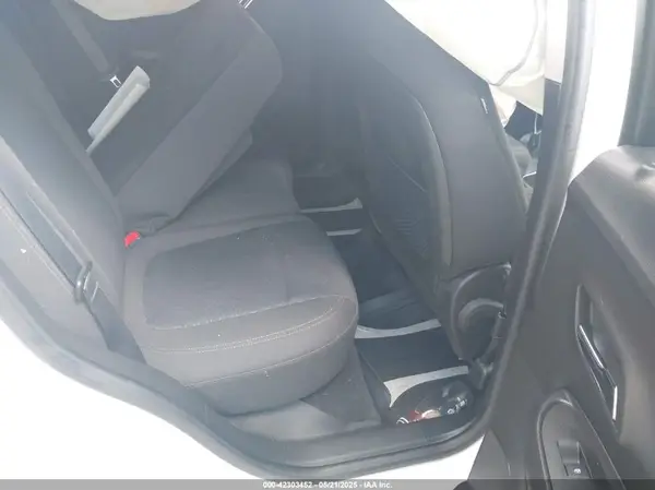 KL7CJKSB1LB056829 2020 CHEVROLET TRAX - Image 8