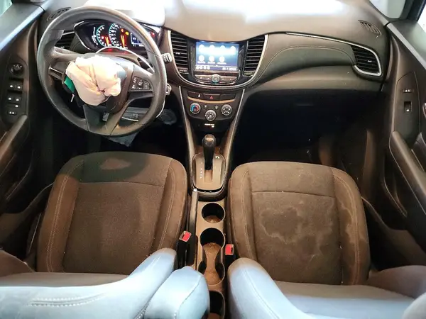 KL7CJKSB1LB057284 2020 CHEVROLET TRAX - Image 8