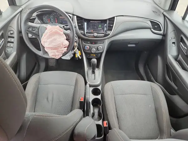 KL7CJKSB1LB073601 2020 CHEVROLET TRAX - Image 8