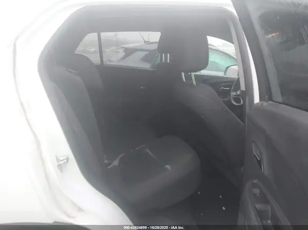 KL7CJKSB1LB324309 2020 CHEVROLET TRAX - Image 8