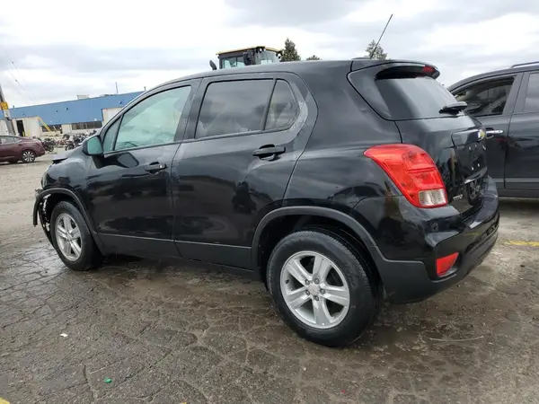 KL7CJKSB1LB328280 2020 CHEVROLET TRAX - Image 2