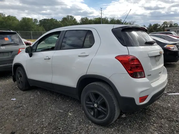 KL7CJKSB1LB329610 2020 CHEVROLET TRAX - Image 2