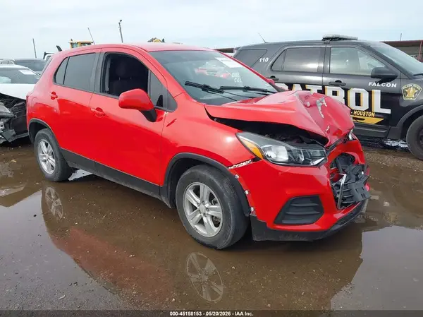 KL7CJKSB1LB334435 2020 CHEVROLET TRAX - Image 1