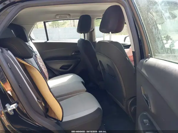 KL7CJKSB1LB334838 2020 CHEVROLET TRAX - Image 8