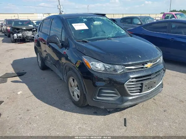 KL7CJKSB1MB314784 2021 CHEVROLET TRAX - Image 1