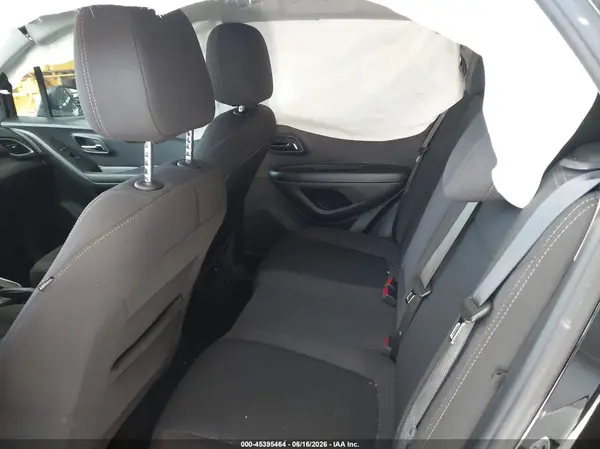 KL7CJKSB1MB315448 2021 CHEVROLET TRAX - Image 8