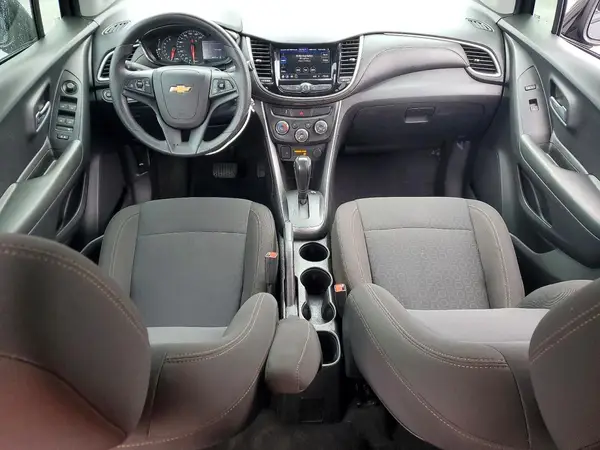 KL7CJKSB1MB332444 2021 CHEVROLET TRAX - Image 8