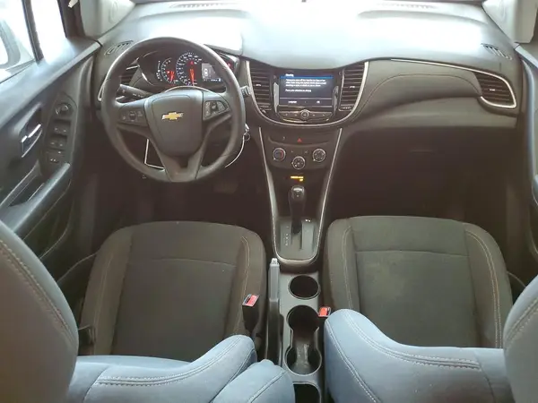 KL7CJKSB1MB336848 2021 CHEVROLET TRAX - Image 8