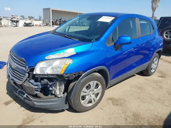 KL7CJKSB2GB521303 2016 CHEVROLET TRAX - Image 2