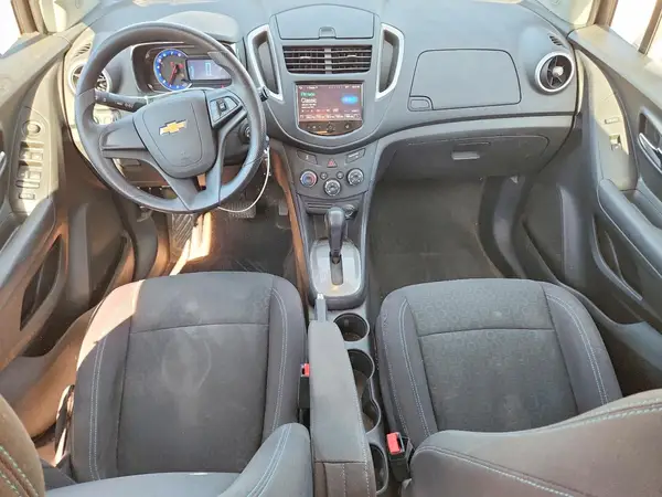 KL7CJKSB2GB533824 2016 CHEVROLET TRAX - Image 8