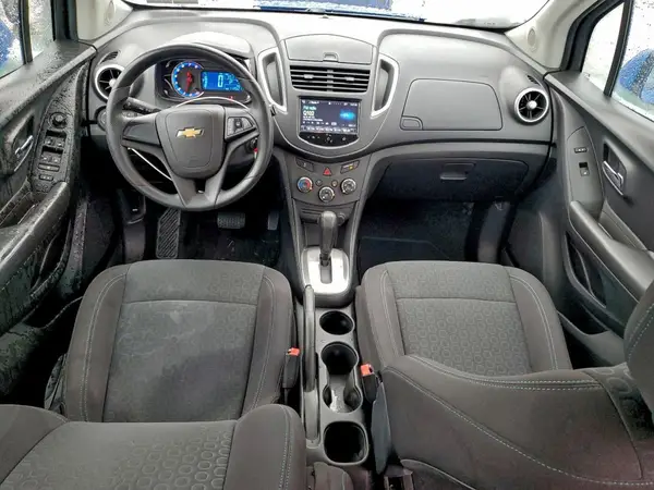 KL7CJKSB2GB639822 2016 CHEVROLET TRAX - Image 8