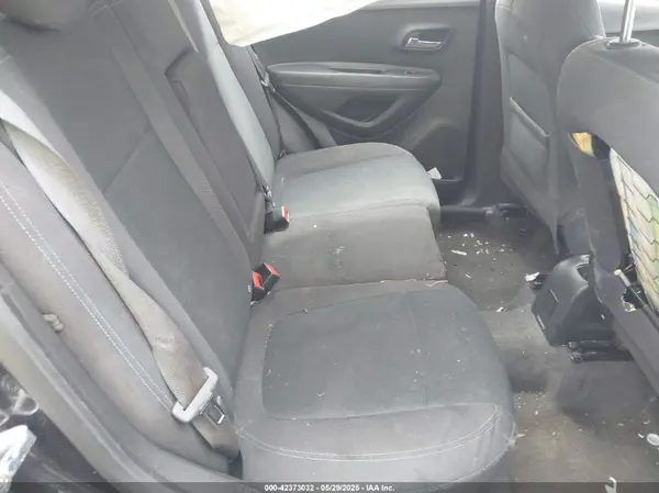 KL7CJKSB2GB640081 2016 CHEVROLET TRAX - Image 8