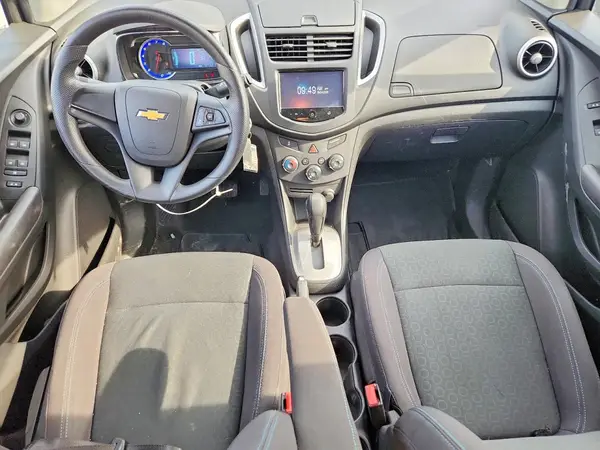 KL7CJKSB2GB662498 2016 CHEVROLET TRAX - Image 8