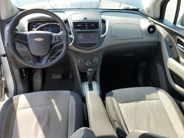 KL7CJKSB2GB665224 2016 CHEVROLET TRAX - Image 8
