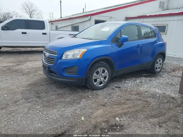 KL7CJKSB2GB759250 2016 CHEVROLET TRAX - Image 2