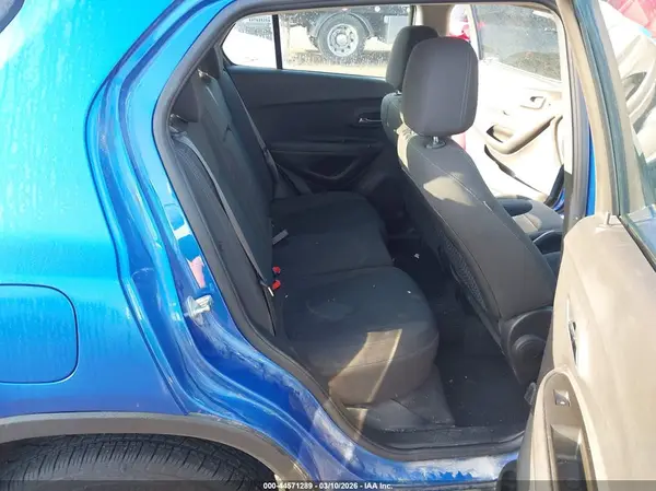 KL7CJKSB2GB759250 2016 CHEVROLET TRAX - Image 8
