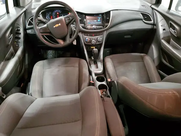 KL7CJKSB2HB125311 2017 CHEVROLET TRAX - Image 8